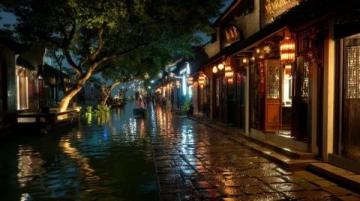 湘西芙蓉鎮：瀑布之巔的古韻魅力夜游體驗