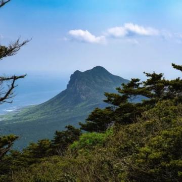 北帝山風(fēng)光秀麗，盡顯自然奇觀。