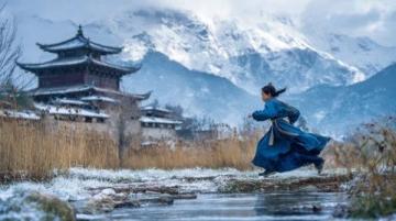 以下是為云南旅游量身打造的原創爆款文案攻略，結合自然風光、人文風情與深度體驗