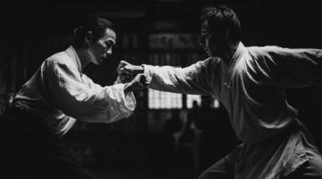 智海:知識勝過武功,智慧實現復仇之路