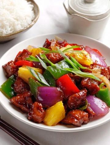 10分鐘速成!洋蔥炒肉家常快手菜,鮮香開胃又下飯
