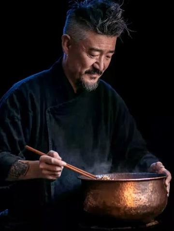 00后烹飪天才陳小東：從醒獅酥到玉兔報(bào)喜的新中式美食探索者