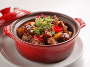 廚房新手必學：零失敗鹵肉秘方，讓男友連吃三碗飯！