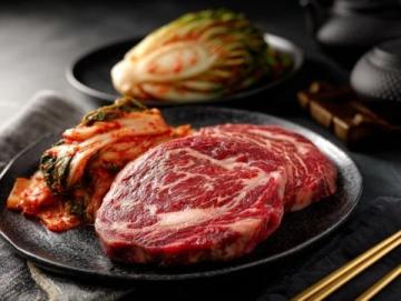 仙林獨享盛宴:一人份手打熟成厚牛肉餅的美妙體驗