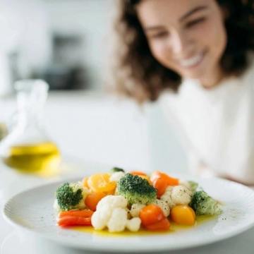 如何優化飲食減輕壓力？試試這道美味佳肴吧