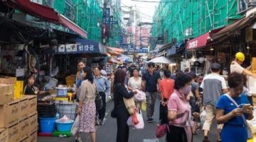 壽寧路美食夜市未有拆遷計劃，市場監(jiān)管部門正整治無證經(jīng)營商戶