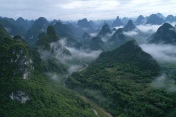 必游100地 | 到這座城呼吸新鮮空氣，廣西的北有桂林山水等著你