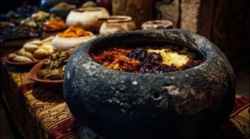 荻浦千年古村:親民物價享美食盛宴