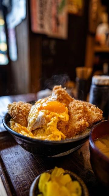 為什么日本人認為炸豬排下飯？這和歷史有關