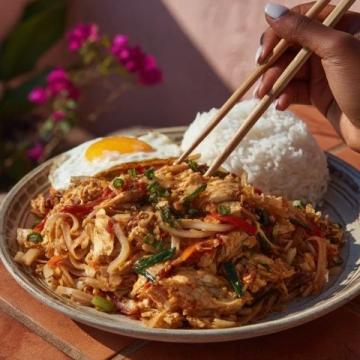 昨天做的幾道美味佳肴分享:菠蘿炒飯最難忘