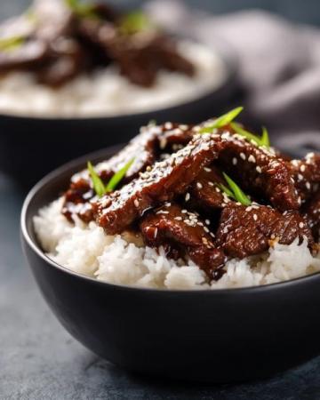 今天下午準(zhǔn)備晚餐兩道菜后的意外分享:美味咖喱牛肉做法詳解