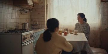 阿秋的溫馨晚餐：邱曉輝筆下的永遇樂風(fēng)情