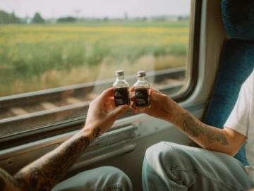 火車美食之旅”——新疆特色美食來到你的座位