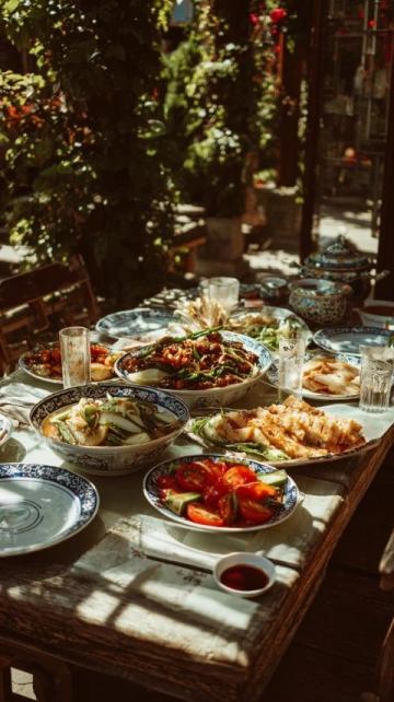 陜西關(guān)中:暑日趣食“攪團
