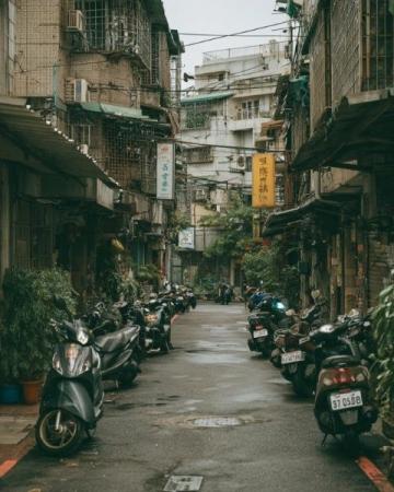 香港有哪些有特色的老街可以逛?這些你去過嗎?