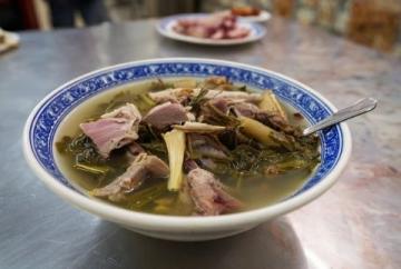一碗山藥牛肉湯里的暖冬密碼