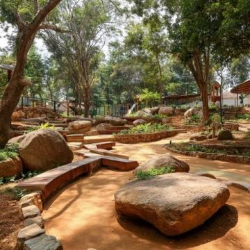 西雙版納親子樂土——曼聽御花園,自然與文化的完美交融