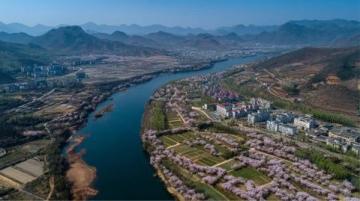 阜陽景點豐富多樣，涵蓋歷史、自然與主題樂園各類景觀