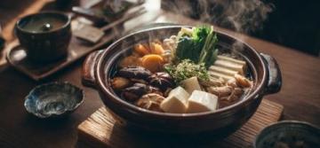 江蘇鎮江特色美食推薦:鍋蓋面、肴肉與蟹黃湯包不容錯過