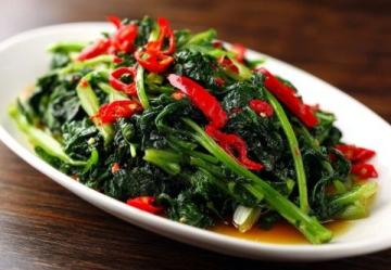 從地方小吃到現代料理,辣炒貢菜如何征服味蕾?貢菜