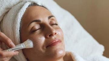 美容院護(hù)膚基礎(chǔ)知識:科學(xué)護(hù)膚指南