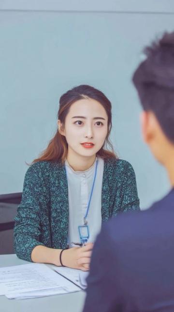 貴陽高考考點(diǎn):外賣員緊急救援助考生取回準(zhǔn)考證