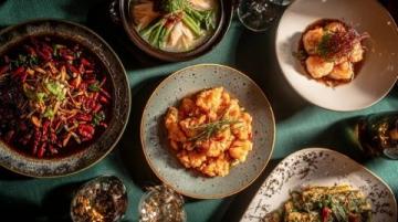 高平名吃店的超級(jí)美味:炒餑子、酸菜黑圪條和核桃肉的完美組合