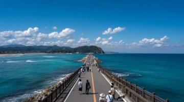 青島兩日游攻略：漫步棧橋，探索八大關風情與嶗山美景