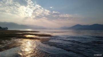 探索慈溪白洋湖：古寺徒步與秘境尋幽之旅