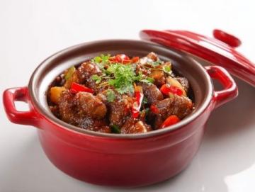 廣東潮汕特色美食推薦:牛肉丸、鹵鵝等經典佳肴