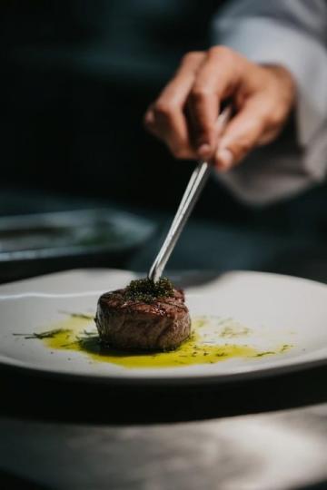 周末私享：手工撕鴨，冰糖醇香滋味濃