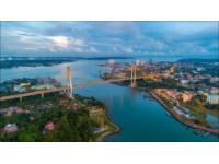 湛江，作為廣東省的一個重要城市，位于祖國大陸的最南端