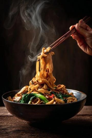 河南必嘗美食推薦：從燴面到燒雞的地道風(fēng)味之旅