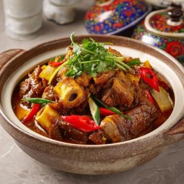 湖南特色美食:剁椒魚頭、臭豆腐與口味蝦的魅力之旅