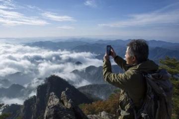 想要挑戰自我，體驗一場刺激而又難忘的徒步之旅嗎？那么鄒城小刀山絕對是一個不容錯過