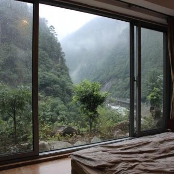 在黃山住了兩天,嘗試了新鮮而又便利的餐飲體驗