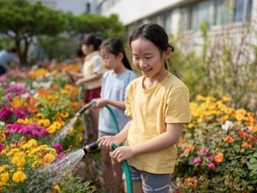 漢中市興漢新區(qū)第六幼兒園舉辦夏至主題教學(xué)活動豐富多彩