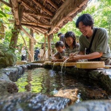 隱秘山水美食地，垂釣捕蝦享時光師傅70年代料理！