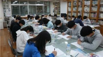 高考地理復習：夯實基礎、增強讀圖力與綜合思考能力