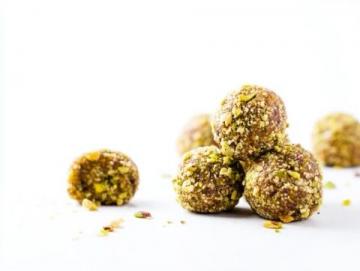 無需廚師機的美味：抹茶麻薯肉松包，柔軟彈牙，簡單易做！
