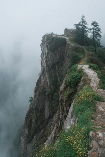 武功山：雨后的艱難抉擇