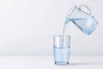 揭秘飲水常識陷阱：科學揭秘你的飲水誤區！
