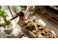 在忙碌生活中用美食治愈自己：享受每一餐的溫馨與關(guān)愛