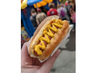 五一假期美食探店：路邊小吃新體驗