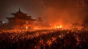 早八沖延吉水上市場(chǎng)，捕捉最鮮活的煙火氣