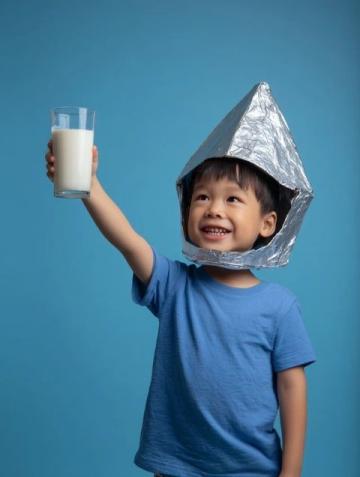 福州14歲男孩因每日多杯奶茶,健康滑坡至患糖尿病,探討過度消費與健康責任