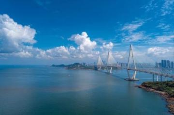 海南小鎮(zhèn)蛻變錄:從舊日時光到現(xiàn)代繁華的交通與環(huán)境革新之旅