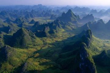 桂林精華一日游：象鼻山、王城歷史文化與迷人夜景全接觸