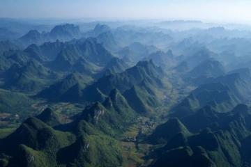 揭秘！貴州真的是"天無三日晴,地?zé)o三尺平"?真相大曝光!
