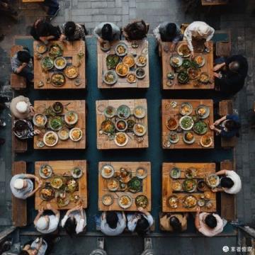 探尋杭州排隊長龍背后的美食魅力:體驗杭幫菜的精致與等待的藝術